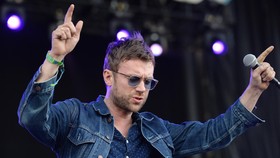 Damon Albarn Dinobatkan Sebagai 'Raja' di Mali