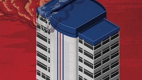 Lidah Api di Pusat Belanja Pertama Indonesia