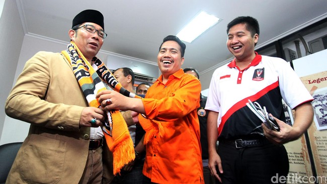 Tim advokasi dibentuk untuk menghilangkan persepi perseteruan antar suporter yang terjadi selama ini, khususnya antara suporter Persija Jakarta dengan Persib.