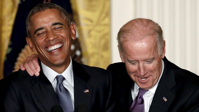 Foto mantan Wapres AS, Joe Biden yang diam-diam dibidik dan diunggah pengguna Facebook viral dan dibagikan oleh lebih dari 100 ribu orang.