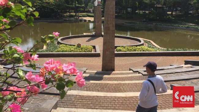 Akhir pekan ke taman? Kenapa tidak. Ada banyak hal yang bisa dilakukan di taman. Terlebih lagi, taman di Jakarta saat ini berbeda dengan 10 tahun lalu.