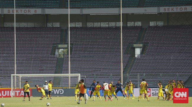 Kendati Persib di atas kertas diunggulkan pada final Piala Presiden 2015, pelatih Sriwijaya FC, Benny Dolo, mengaku tak gentar menghadapi Tim Maung Bandung.