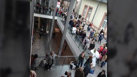 Antrean Kuliner Indonesia Terpanjang di Frankfurt Book Fair