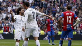 Marcelo Senang Namanya Berkumandang di Santiago Bernabeu