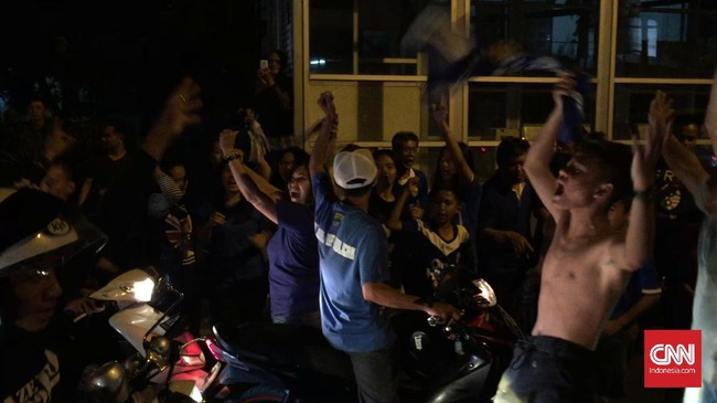 Pihak Polres Bekasi juga mengklaim sudah mengamankan satu orang tersangka terkait kasus pengeroyokan Bobotoh Persib Muhammad Rovi hingga tewas.