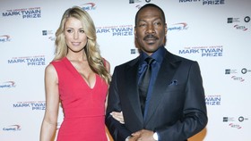 Eddie Murphy Sambut Bidadari Cantik ke-sembilan