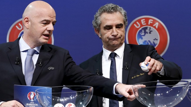 Sebelumnya, kandidat Presiden FIFA, Pangeran Ali bin Al-Husein meminta penundaan waktu pemilihan Presiden FIFA.
