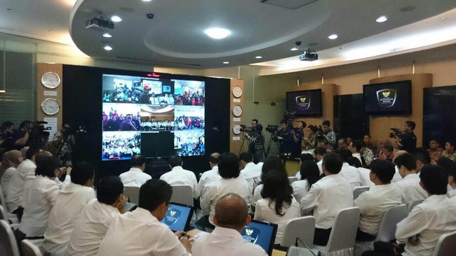 Dibangun pada pemerintahan Susilo Bambang Yudhoyono, situation room menjadi warisan penting untuk Jokowi. Ini ruangan serbaguna dengan teknologi canggih.