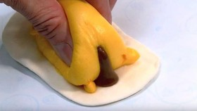 Restoran di Hong Kong Ciptakan Kue 'Kentut'