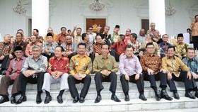 Jokowi Undang Ratusan Kepala Daerah dan Bos BUMN ke Istana