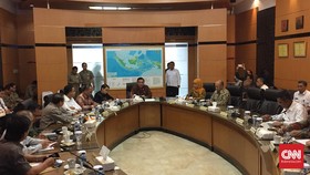 Menteri Berkumpul di Kantor Luhut Bahas Imbas Kebakaran Hutan