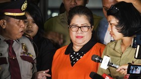 img-title KPK Incar Kader Gerindra dan Pejabat ESDM untuk Dewie Limpo