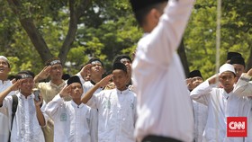 Santri, Internet dan 'Bekal' Bertarung di Kampung Global