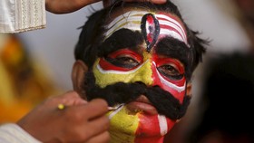 Merayakan Kekalahan 'Raja Iblis' di Festival Dussehra