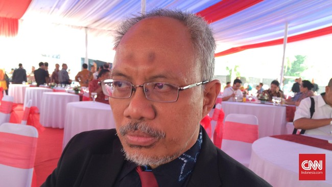 Saat ini Lembaga Anti Doping Indonesia, LADI, harus mengeluarkan biaya banyak karena sampel uji doping dikirimkan ke luar negeri untuk diperiksa.