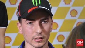 Pernyataan Lengkap Lorenzo Setelah Ditabrak Iannone
