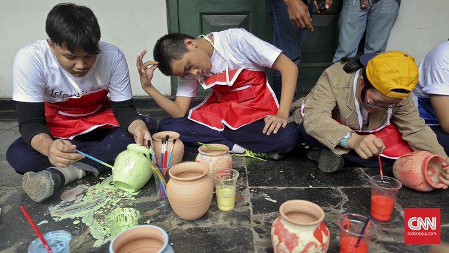Raker yang dipimpin oleh Ketua Komisi VIII Saleh P. Daulay ini langsung menyetujui 447 Daftar Inventarisasi Masalah (DIM) tetap.