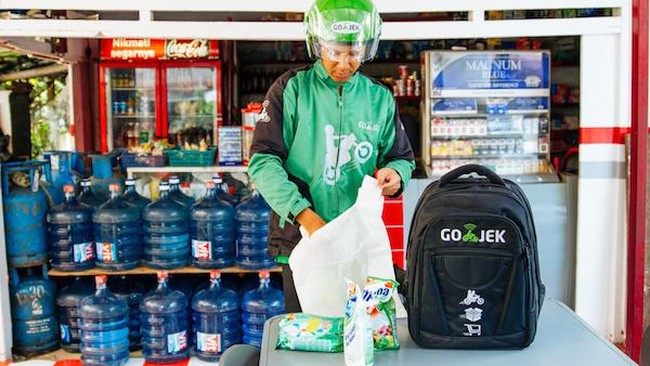 Kisruh soal Gojek adalah segelintir dari masalah yang akan terjadi jika aturan ride-sharing belum juga terbentuk dengan jelas.