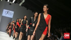 Tak Ada Stiletto di Panggung Tex Saverio
