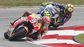 Marquez Nikmati Pertarungan dengan Rossi