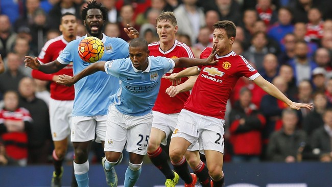 CEO bank investasi di Inggris menyatakan nilai klub Manchester City kini satu level dengan rival satu kotanya, Manchester United.
