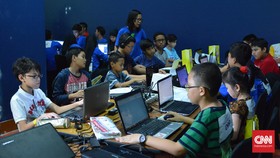 Anak-Anak dan Remaja Berlomba Bikin Aplikasi Pintar