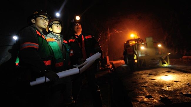 Freeport Didenda Rp460 Miliar Gunakan Lahan Hutan Tanpa Izin BPK menyebut Freeport bakal dikenakan denda Rp460 miliar atas penggunaan hutan lindung seluas 4.535,93 ha tanpa izin dari KLHK.