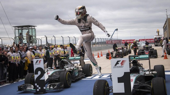 Kemenangan di Austin membuat Lewis Hamilton berhasil memangkas jarak dengan Nico Rosberg. Dengan tiga seri tersisa, Hamilton hanya terpaut 26 poin dari Rosberg.