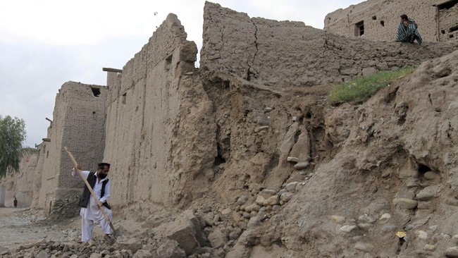 Peneliti mengatakan kalau kerusakan akibat gempa bumi Afghanistan tidak hanya terjadi di titik gempa, melainkan dapat menyebar.
