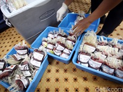 Ribuan Kantong Darah PMI Banda Aceh Dikirim Diam-diam ke Tangerang