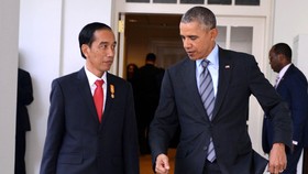 Presiden Jokowi Lanjutkan Perjalanan ke Palembang