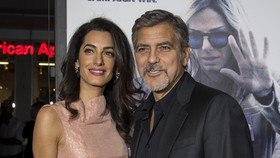 George Clooney dan Istri Kurangi Kunjungan ke Daerah Konflik