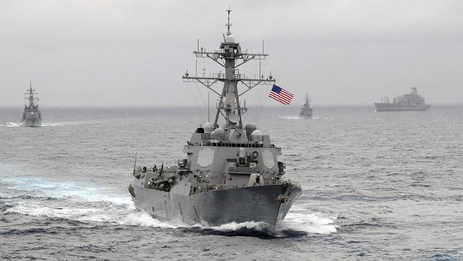 Militer Iran, Korps Garda Revolusi Islam mengklaim telah membebaskan 10 pelaut Amerika Serikat yang ditahan karena melanggar batas perairan Iran.