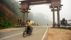 Pemerintah Kebut Proyek Jalan Paralel Perbatasan Kalbar