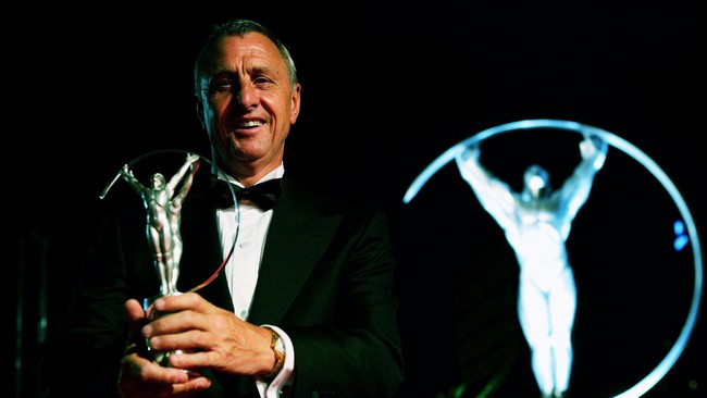 Dewan direksi klub Blaugrana bakal segera melakukan pertemuan untuk membahas usulan pergantian nama Stadion Camp Nou menjadi Johan Cruyff.