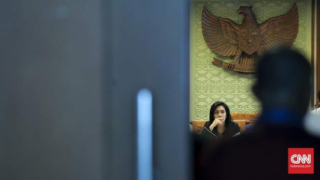 Surat perintah presiden atas RUU ASN amat diperlukan di tengah posisi RUU tersebut yang sudah masuk Program Legislasi Nasional 2017.