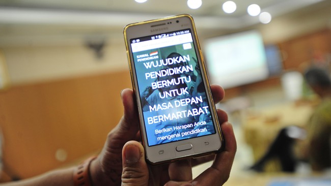 Kabiro Kerja Sama dan Humas Kemendikbudristek menjelaskan salah satu alasan renovasi kantor Nadiem karena bergabungnya unsur riset dan teknologi.