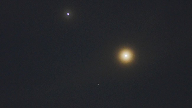 Fenomena Astronomi Memukau: Himpunan Planet di Panggung Langit Malam Ini