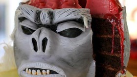 Merayakan Halloween Dengan Kue Seram