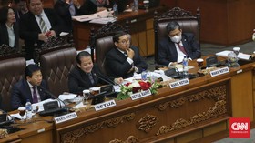 PDIP: Penggunaan Masker di Paripurna Produk Gagal Pikir