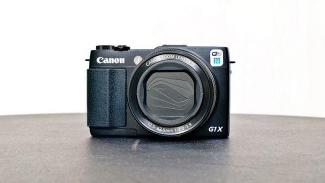 Canon G1X Mark II hadir untuk menantang para pesaingnya di kelas kamera saku prosumer seperti Sony RX100 Mark IV atau Fujifilm X100T.