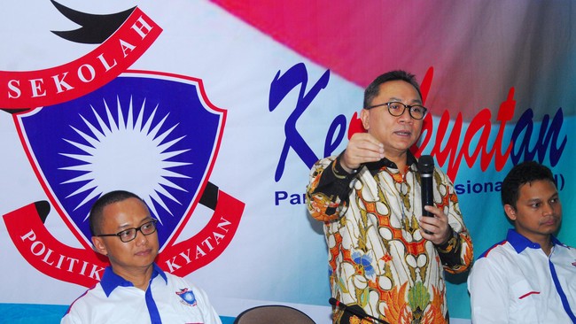 Meski sudah menyatakan keberpihakannya sejak dua bulan lalu, namun PAN memaklumi jika partainya tidak mendapat informasi soal hasil pertemuan KIH selama ini.