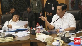 Pemerintah Bekukan Izin 16 Perusahaan Pembakar Hutan