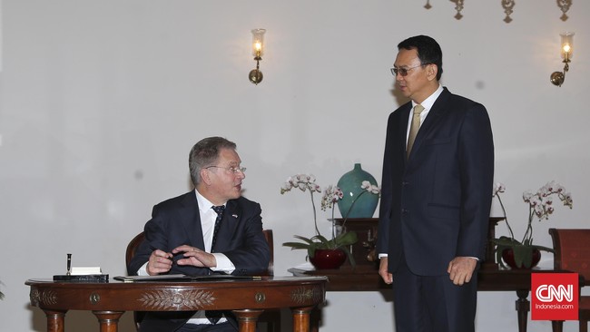Dalam pertemuannya dengan Presiden Sauli Vainamo Niinisto, Gubernur DKI Jakarta itu bertukar informasi tentang teknologi.