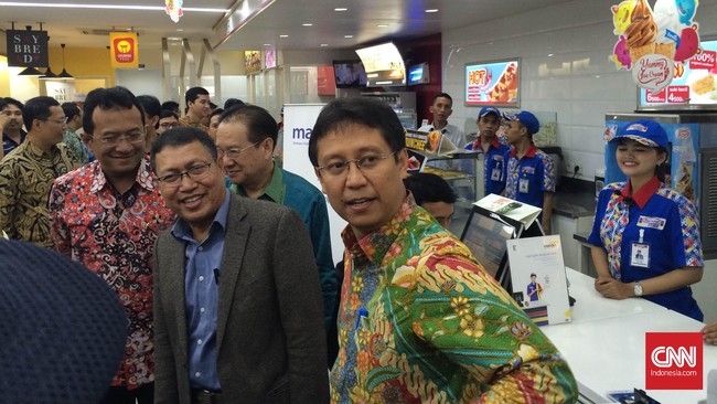 Manajemen Bank Mandiri menilai pemerintah juga perlu menurunkan suku bunga bebas risiko (risk-free rate) agar pasar keuangan Indonesia lebih kompetitif.