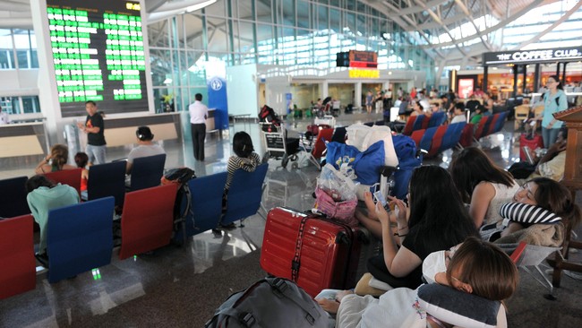 Berdasarkan pantauan setelit Jepang Himawari, Bandara Internasional Ngurah Rai sudah kembali bisa dipergunakan sejak 14.30 WITA, petang ini.