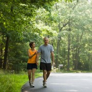 6 Manfaat Berjalan Kaki 10 Ribu Langkah Setiap Hari, Yuk Lakukan Mulai Besok Pagi!