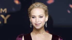 JLaw Sebut Badai Irma seperti Murka Alam untuk Donald Trump