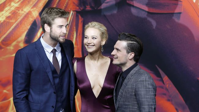 Penghasilan global Mockingjay Part 2 pekan ini Rp3,3 triliun, kalah dari Part 1 yang bisa meraup Rp3,7 triliun dari pekan debutnya saja.