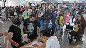 Bandara Ngurah Rai Bali Kembali Ditutup Sampai Besok Pagi